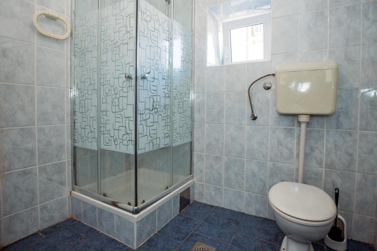 Rooms Emilija Božava Eksteriør bilde