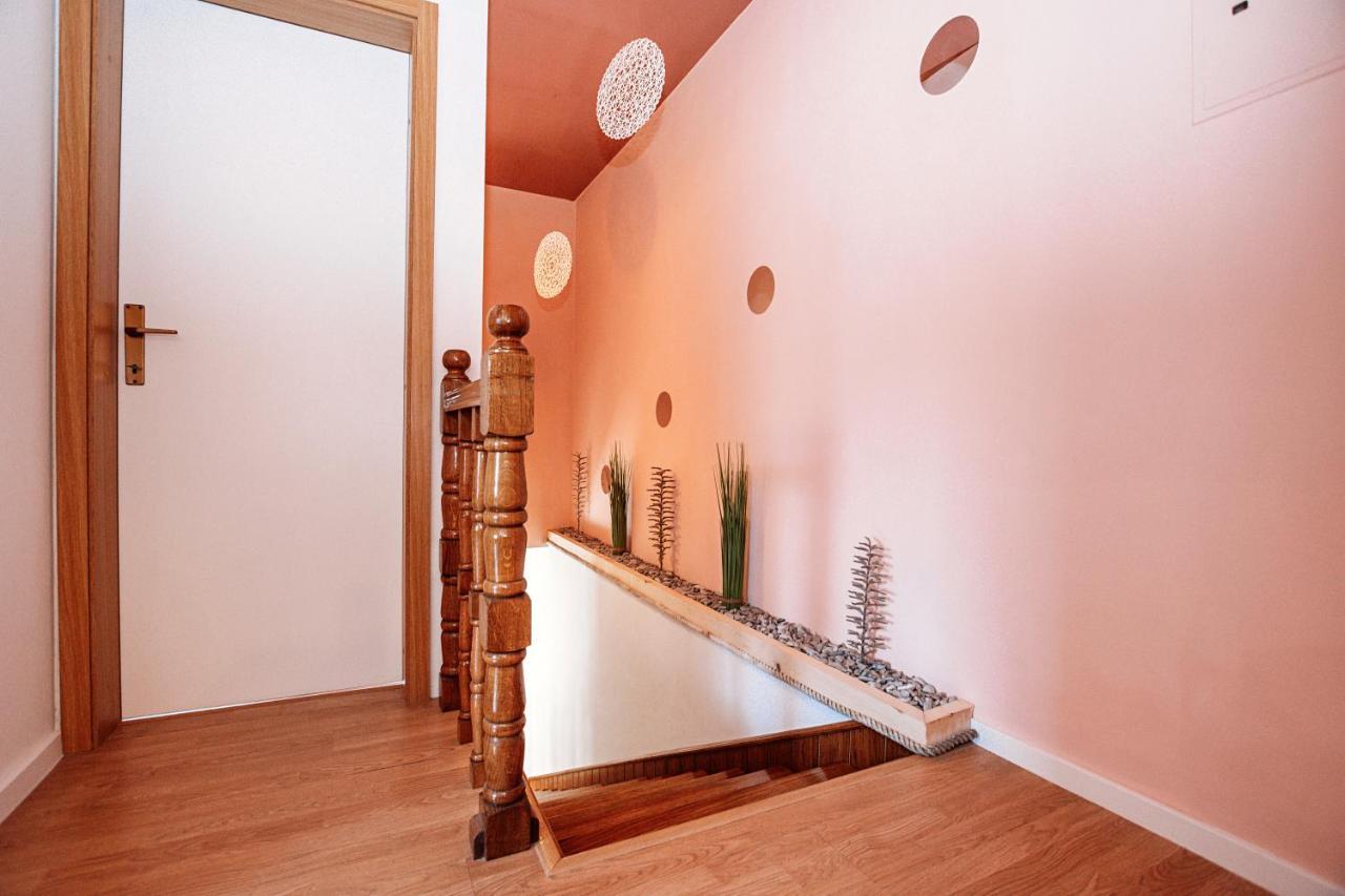 Rooms Emilija Božava Eksteriør bilde